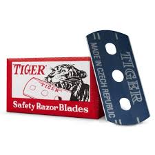Tiger Razor Blade
